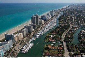 miami beach yacht charter and boat rental service