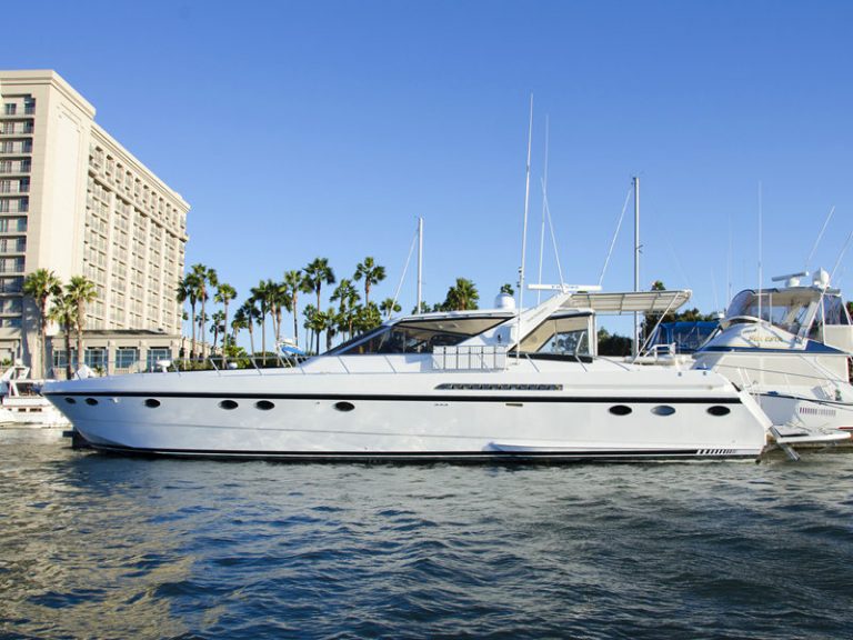 rent a yacht long beach