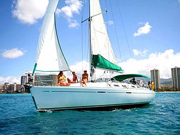 Monohull sailboat Yacht Rentals in Honolulu
