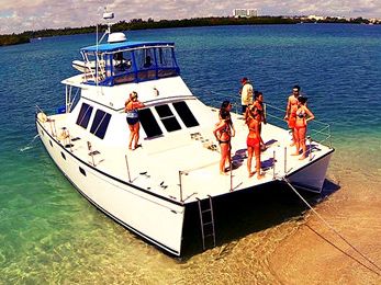 Motor Yacht Yacht Rentals in Miami
