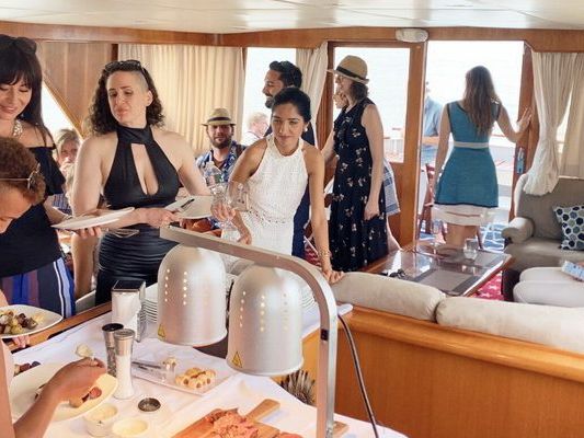 Party motor Yacht Boat Charter in NEW YORK
