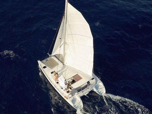 Catamaran sailing yacht Yacht Rental in
