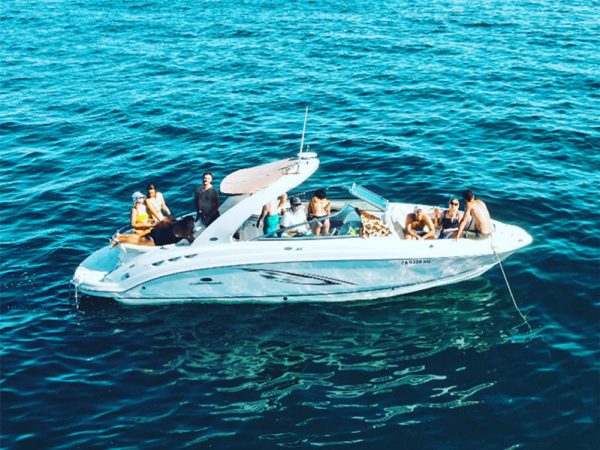 newport beach yacht charter 29 feet power boat rental