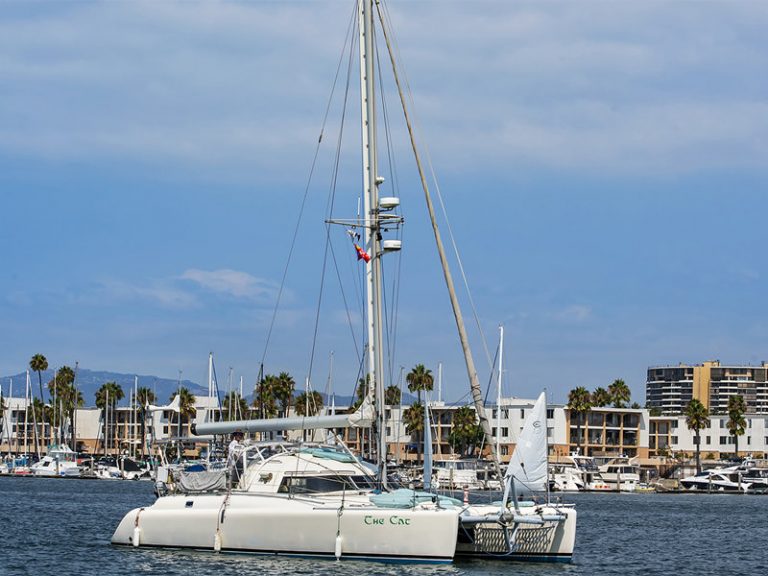 rent yacht in los angeles