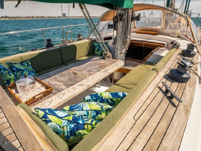 Newport Beach Yacht Rentals & Boat Charters | OnBoat Inc